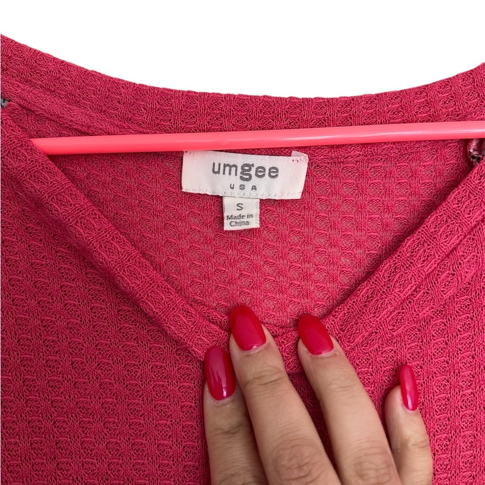 Umgee Vibrant Fuchsia Floral Butterly Ruffle Sleeve Waffle-knit Top Size S - Picture 4 of 5